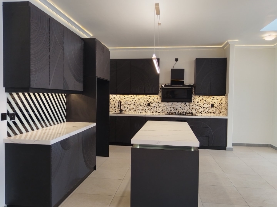 4 Bedroom Property for Sale in Sandown Western Cape